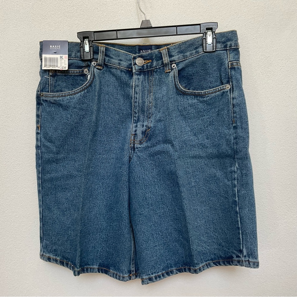 NWT Basic Editions Dark Wash Classic Jean Shorts Size 34 Spring Summer
